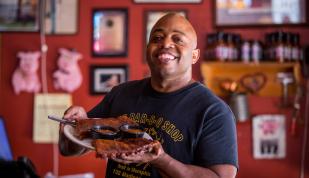 The Bar-B-Q Shop 18 - Craig Thompson Photo