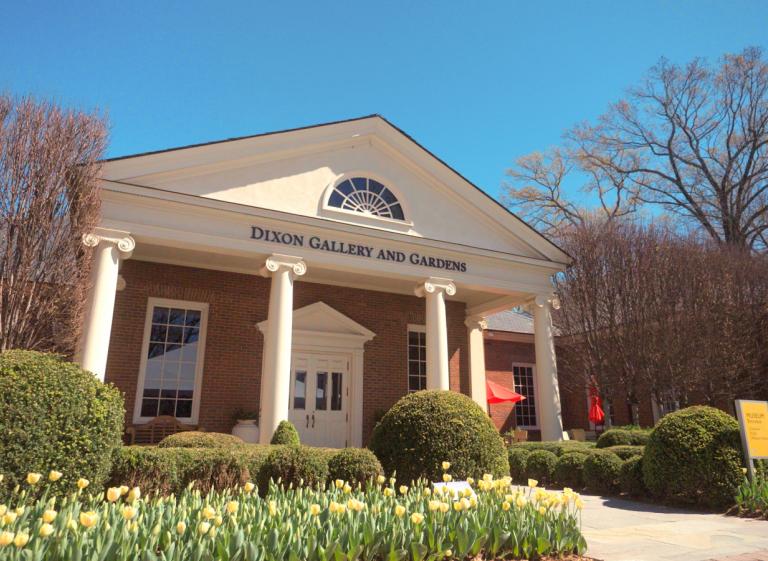 Exterior Photo 5